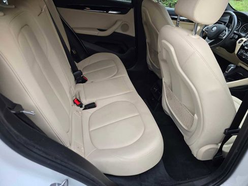 Used 2018 BMW X1 xDrive28i image 14