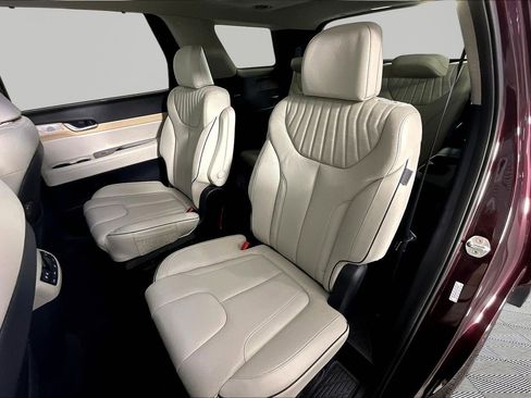Used 2023 Hyundai Palisade Limited AWD/4WD image 22