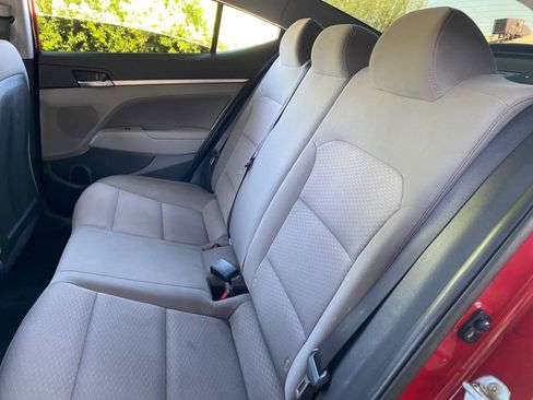 Used 2020 Hyundai Elantra Value Edition FWD image 36