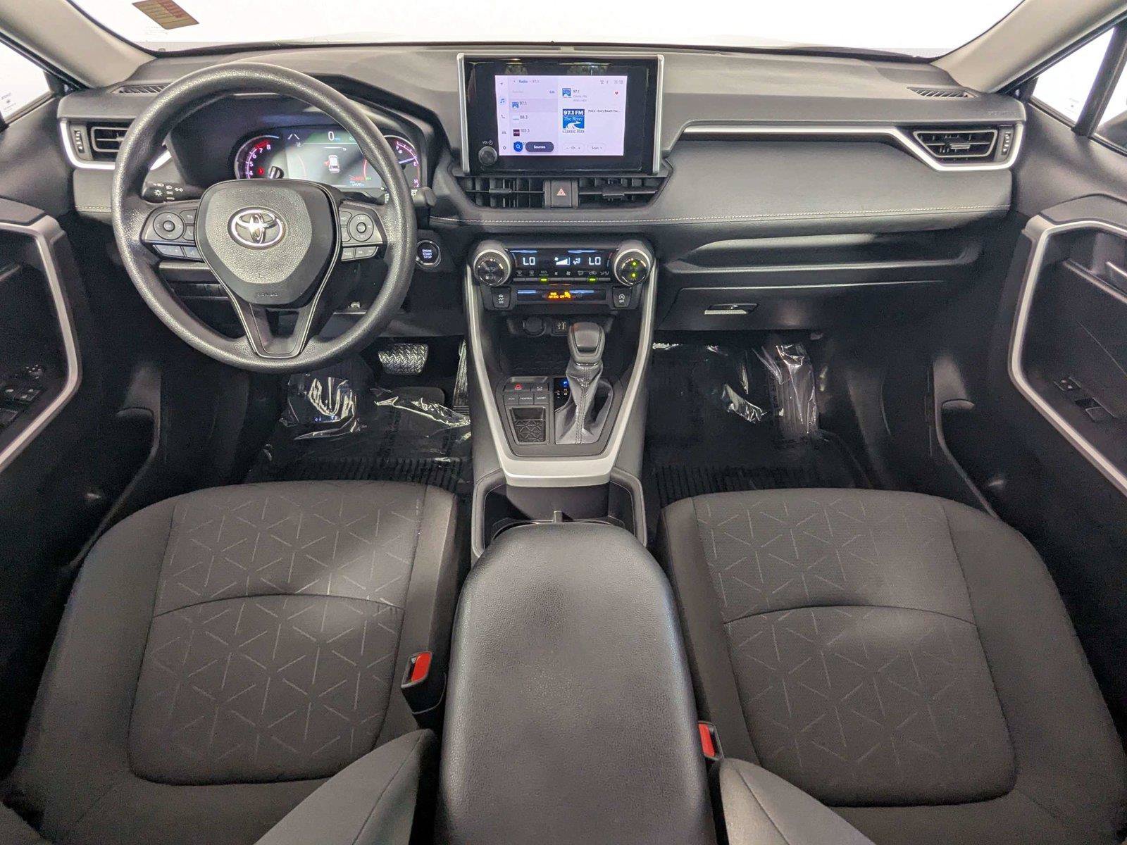 Used 2024 Toyota RAV4 XLE w/ Convenience Package FWD image 34
