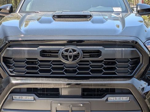 Used 2024 Toyota Tacoma TRD Sport RWD image 37