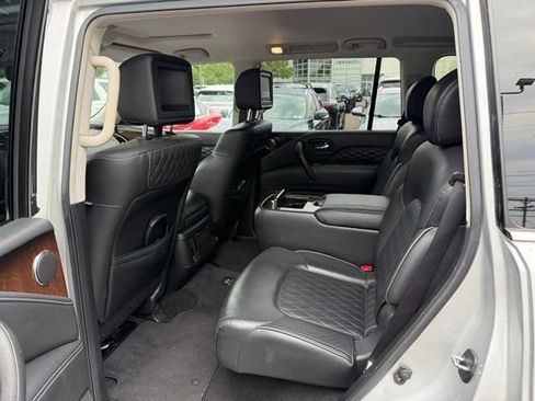Used 2019 INFINITI QX80 Luxe w/ Proactive Package AWD/4WD image 10