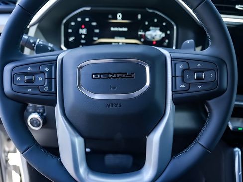 New 2026 GMC Sierra 1500 Denali w/ Denali Reserve Package AWD/4WD image 15