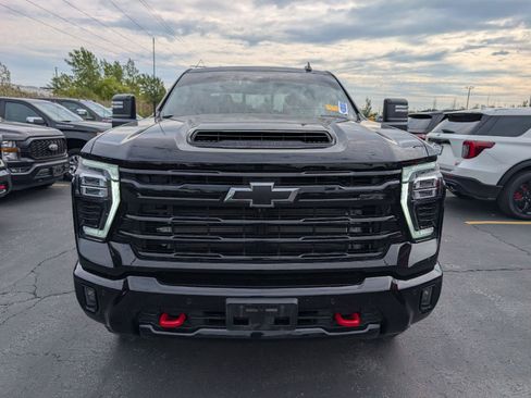 Used 2025 Chevrolet Silverado 2500 LTZ w/ Trail Boss Package AWD/4WD image 2