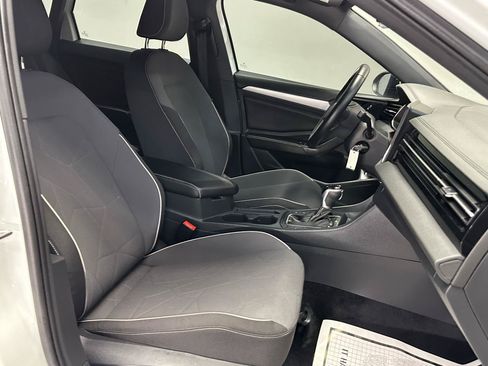 Used 2025 Volkswagen Jetta Sport FWD image 10
