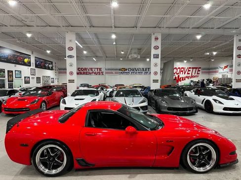 Used 2003 Chevrolet Corvette Z06 w/ Memory Package, 3 Drivers RWD image 5