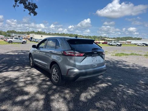 Used 2024 Ford Edge SEL AWD/4WD image 4