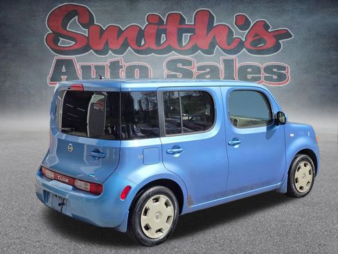 Used 2013 Nissan Cube 1.8 S w/ Interior Designer Pkg FWD image 6