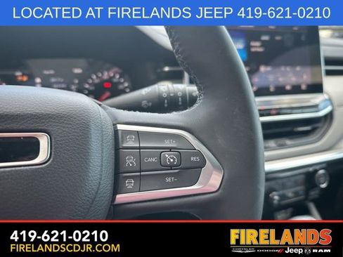 Used 2024 Jeep Compass Limited image 20