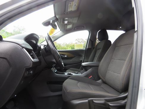 Used 2021 GMC Terrain SLE image 11