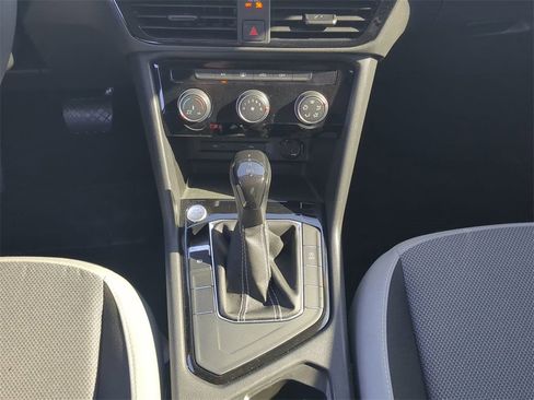 Used 2023 Volkswagen Taos S image 18