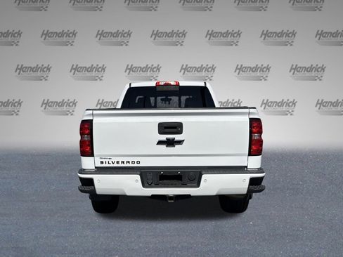 Used 2017 Chevrolet Silverado 1500 LT w/ Redline Edition image 9