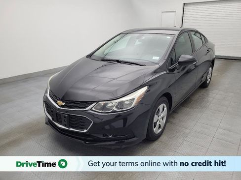 Used 2018 Chevrolet Cruze LS image 1