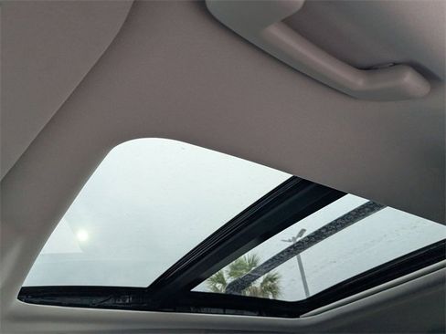 New 2025 Nissan Pathfinder SV w/ SV Premium Package image 14