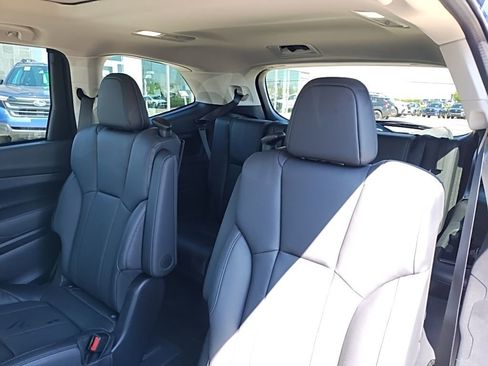 New 2026 Subaru Ascent Limited AWD/4WD image 46