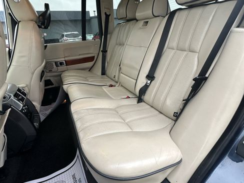 Used 2011 Land Rover Range Rover HSE LUX image 43