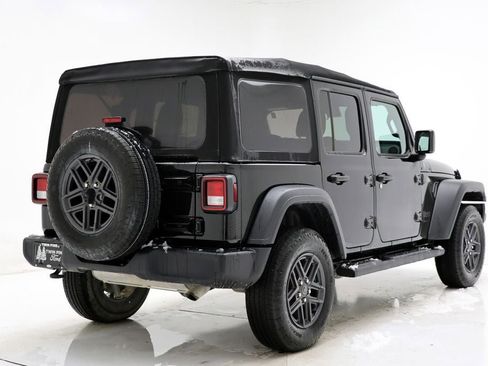 Used 2024 Jeep Wrangler Sport S image 8