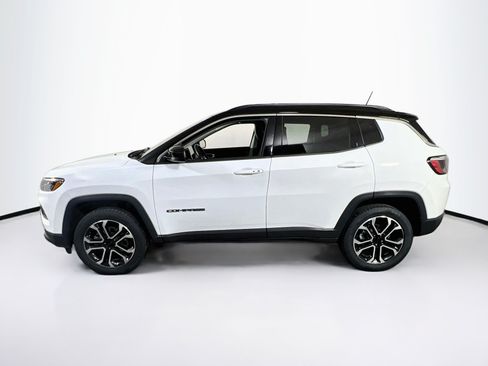 Used 2022 Jeep Compass Limited AWD/4WD image 8