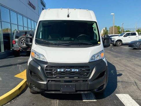 Used 2023 RAM ProMaster 2500 image 3