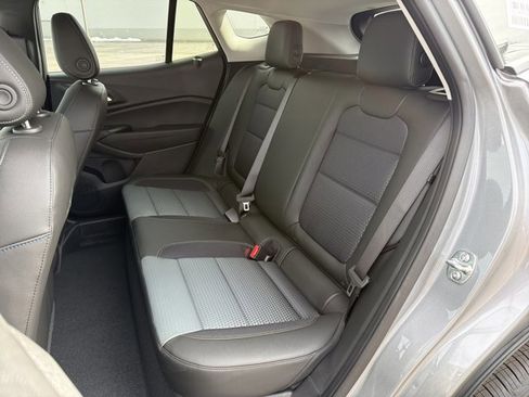 New 2026 Chevrolet Trax LT image 24