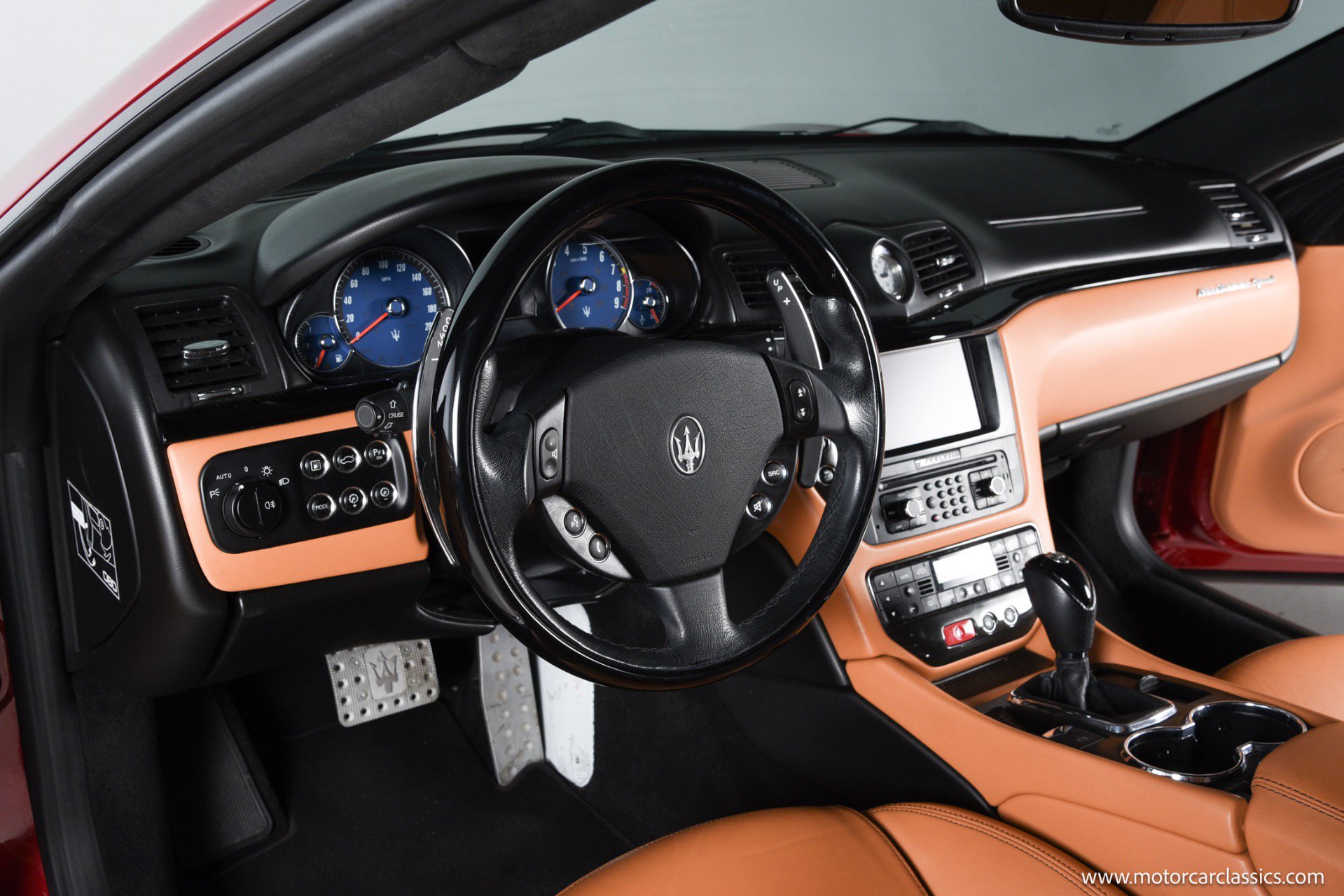 Used 2014 Maserati GranTurismo MC RWD image 21