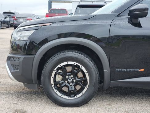 Used 2023 Nissan Pathfinder Rock Creek AWD/4WD image 6