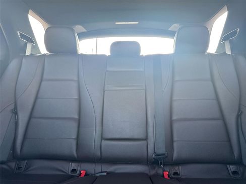 Used 2022 Mercedes-Benz GLE 350 image 25