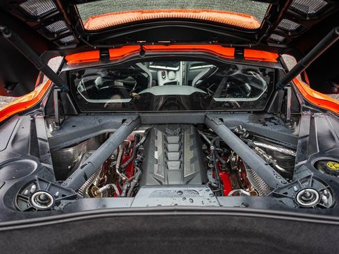 Used 2020 Chevrolet Corvette Stingray Premium Cpe w/ 3LT Preferred Equipment Group image 14