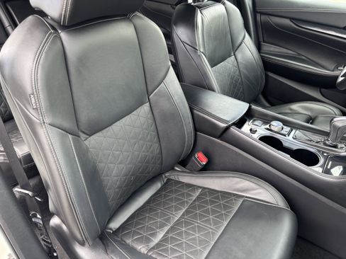 Used 2022 Nissan Maxima Platinum w/ Sport Mat Group image 10