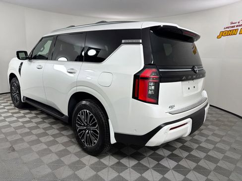 New 2026 Nissan Armada SL w/ Captain's Chari Seat Package image 3