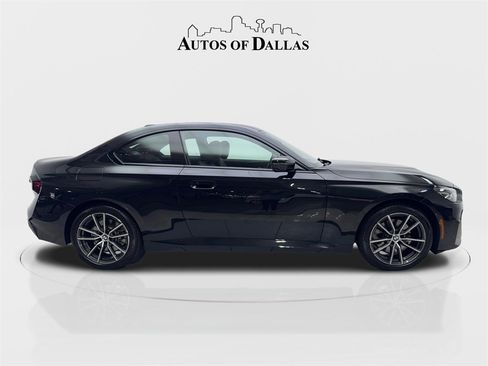 Used 2025 BMW 230i xDrive Coupe w/ Premium Package image 12