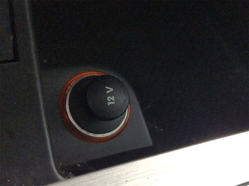 Used 2014 Volkswagen Passat 1.8T SE image 33