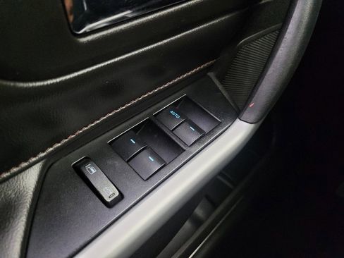 Used 2013 Ford Edge Limited image 27