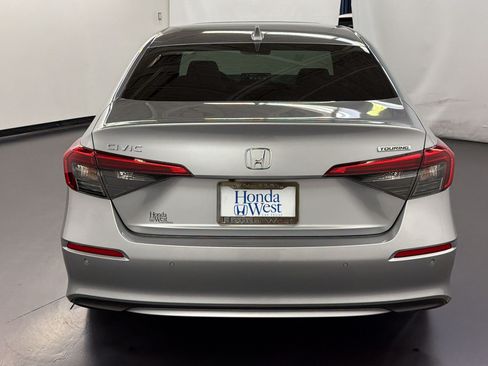 Certified 2022 Honda Civic Touring image 10