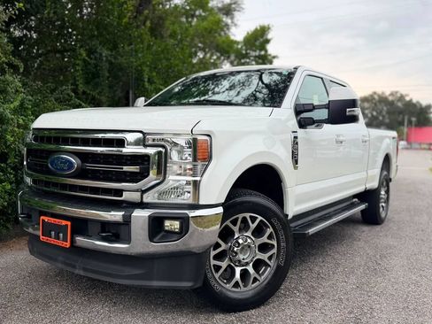 Used 2022 Ford F250 Lariat w/ Lariat Value Package AWD/4WD image 11