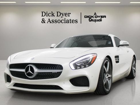 Used 2017 Mercedes-Benz AMG GT Coupe image 5