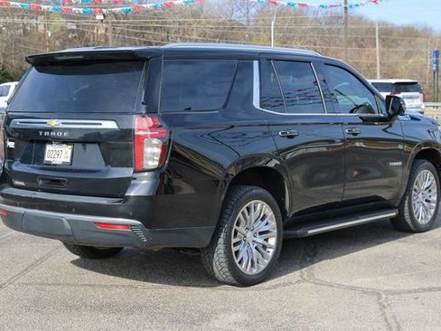 Used 2024 Chevrolet Tahoe High Country AWD/4WD image 3