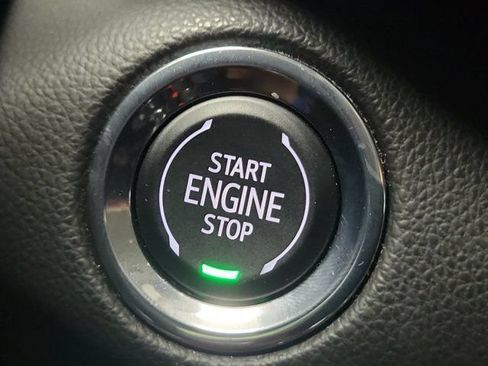 Used 2023 Buick Envision Essence AWD/4WD image 30