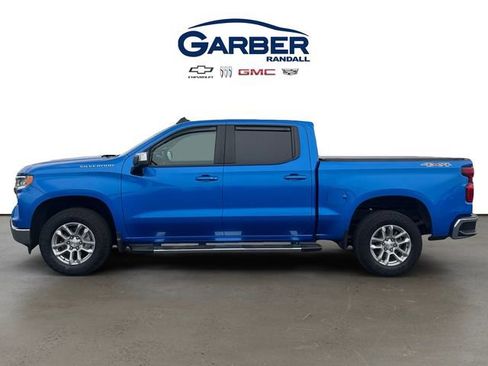 Used 2025 Chevrolet Silverado 1500 LT w/ Convenience Package II image 2