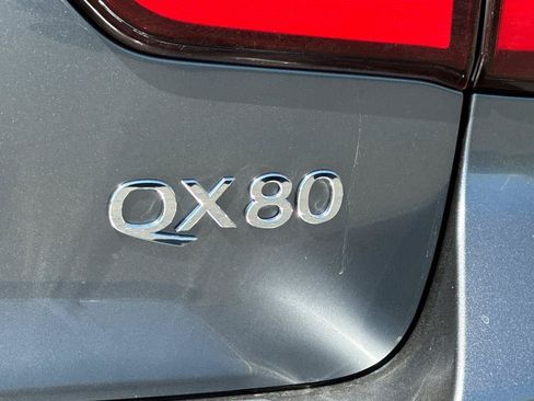 Used 2018 INFINITI QX80 4WD w/ Driver Assistance Package image 28