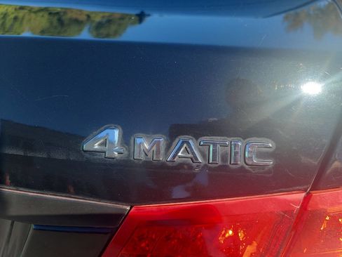 Used 2011 Mercedes-Benz E 350 4MATIC Sedan image 8