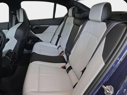 New 2026 BMW M5 AWD/4WD image 9