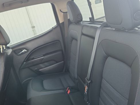 Used 2022 GMC Canyon AT4 image 26