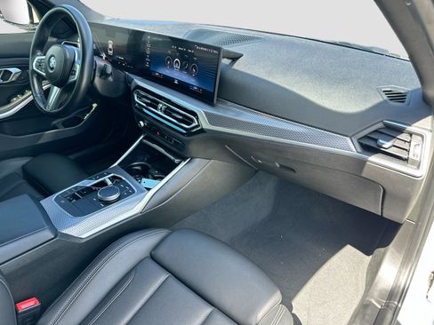 Used 2023 BMW 330i Sedan w/ M Sport Package RWD image 30