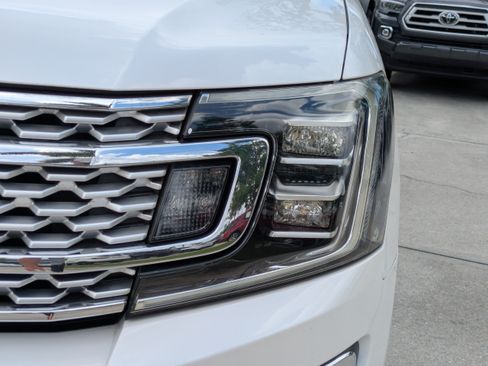 Certified 2019 Ford Expedition Platinum RWD image 10