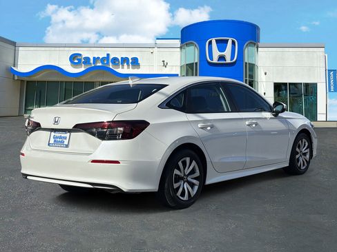 Used 2026 Honda Civic LX image 6