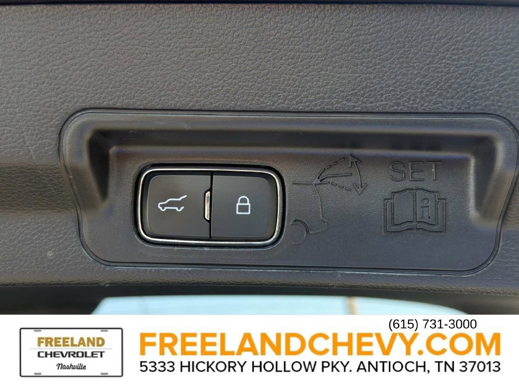 Used 2021 Ford Explorer XLT w/ Equipment Group 202A AWD/4WD image 15