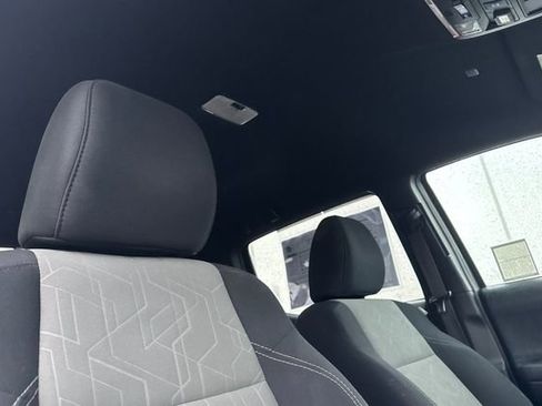 Used 2021 Toyota Tacoma 4x4 Double Cab image 19