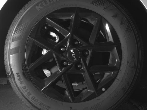 Used 2025 Kia K5 LXS FWD image 15