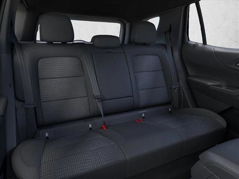 New 2026 Chevrolet Equinox LT w/ Safety and Technology Package FWD image 17